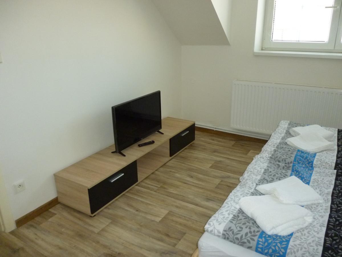 Apartman Relax-Chatka A Apartman Mikulov Εξωτερικό φωτογραφία